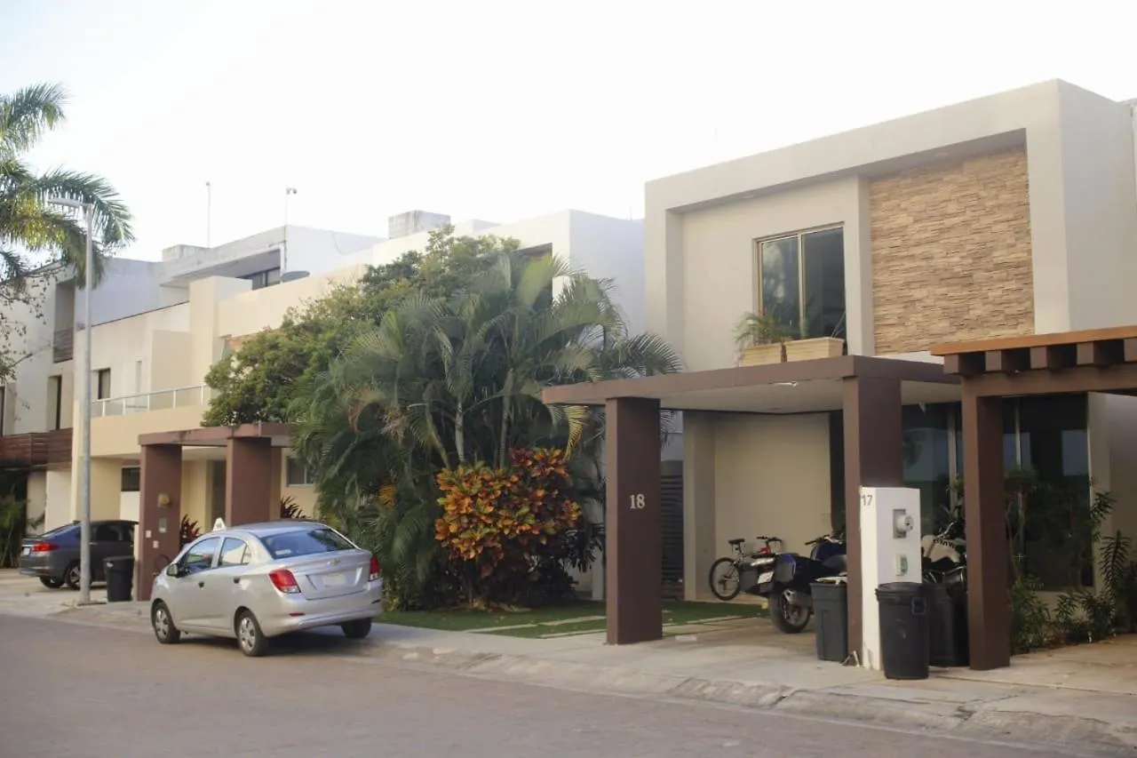 Holiday home Casa En Residencial De Lujo, 3 Habitaciones, Confort, Seguridad Y Ubicacion Cancun Mexico